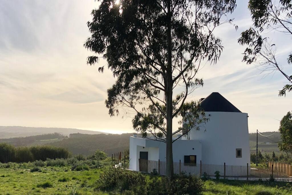 O Moinho 98 - A Cozy Getaway By The Coast Appartement Lourinhã Buitenkant foto