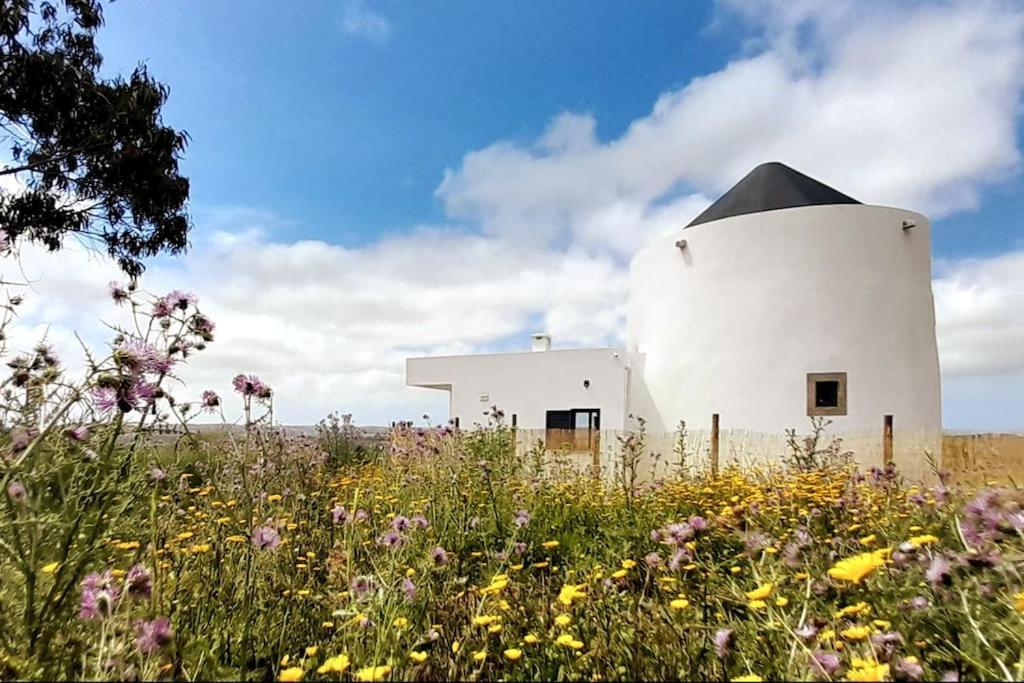 O Moinho 98 - A Cozy Getaway By The Coast Appartement Lourinhã Buitenkant foto